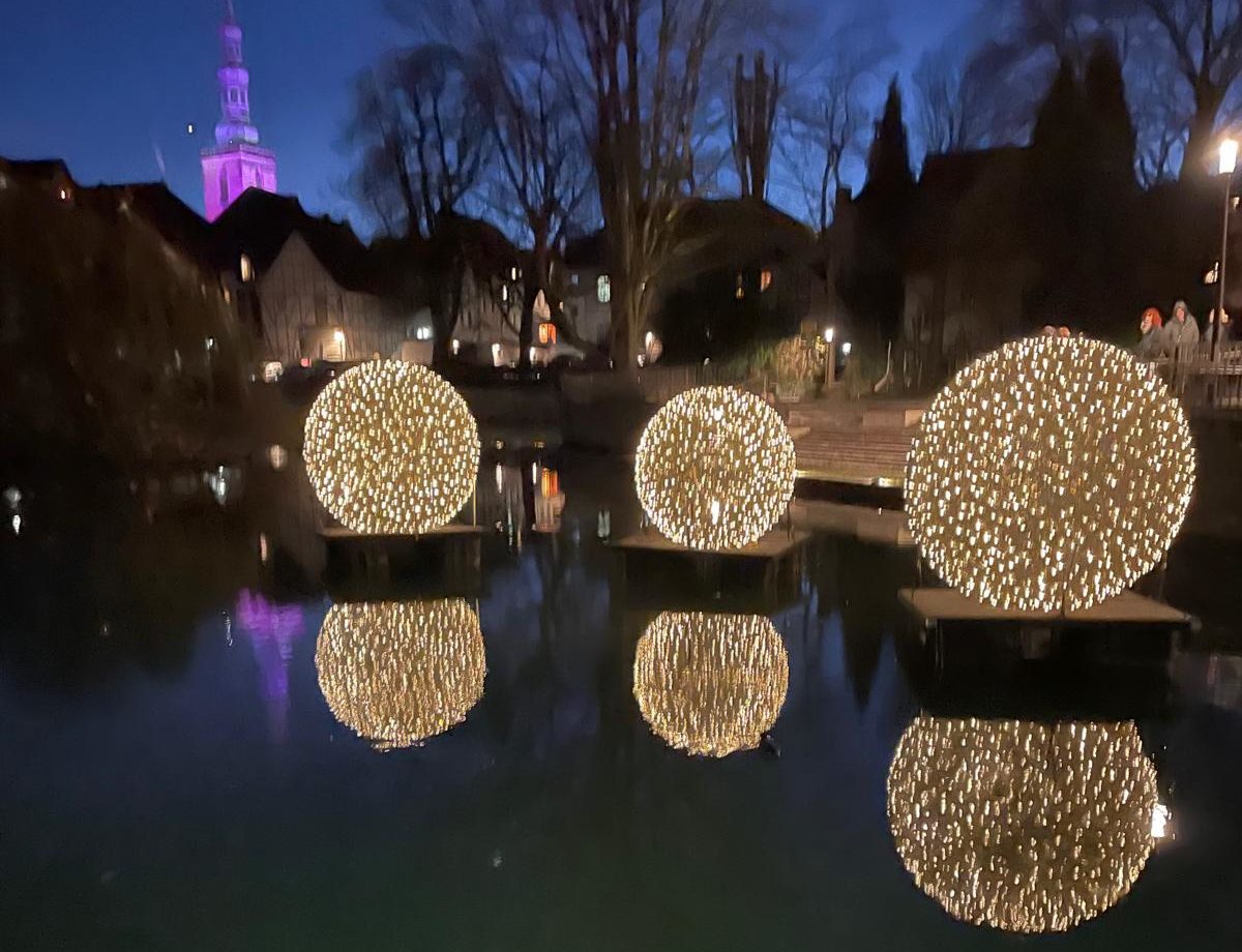 Adventsausflug des Heimatverein Holzheim: „Sterne und Lichter“
